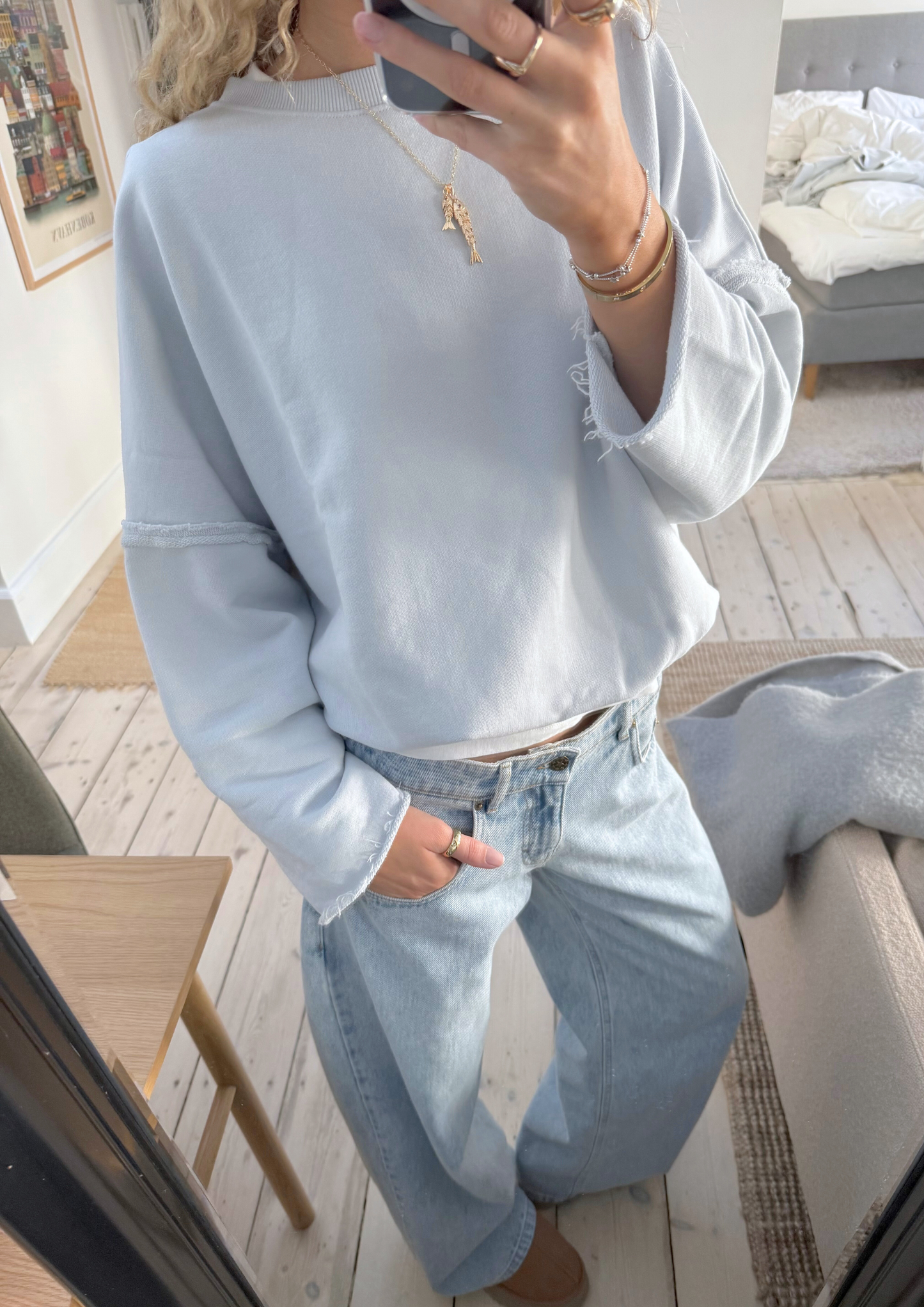 Pull Edie Beach Bleu Clair